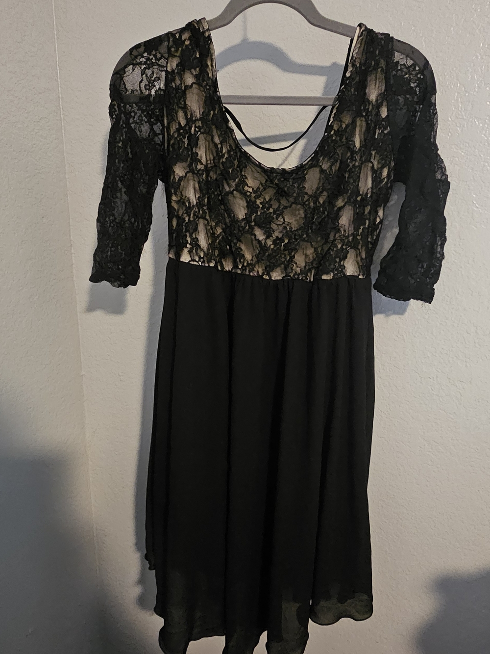 Black Lace Midi Dress XL